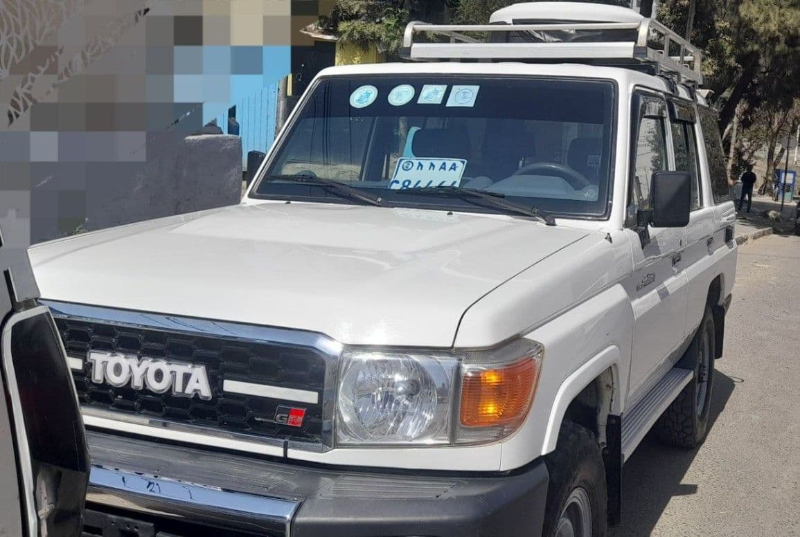 Toyota Landcruiser 2014, photo 5 of 6
