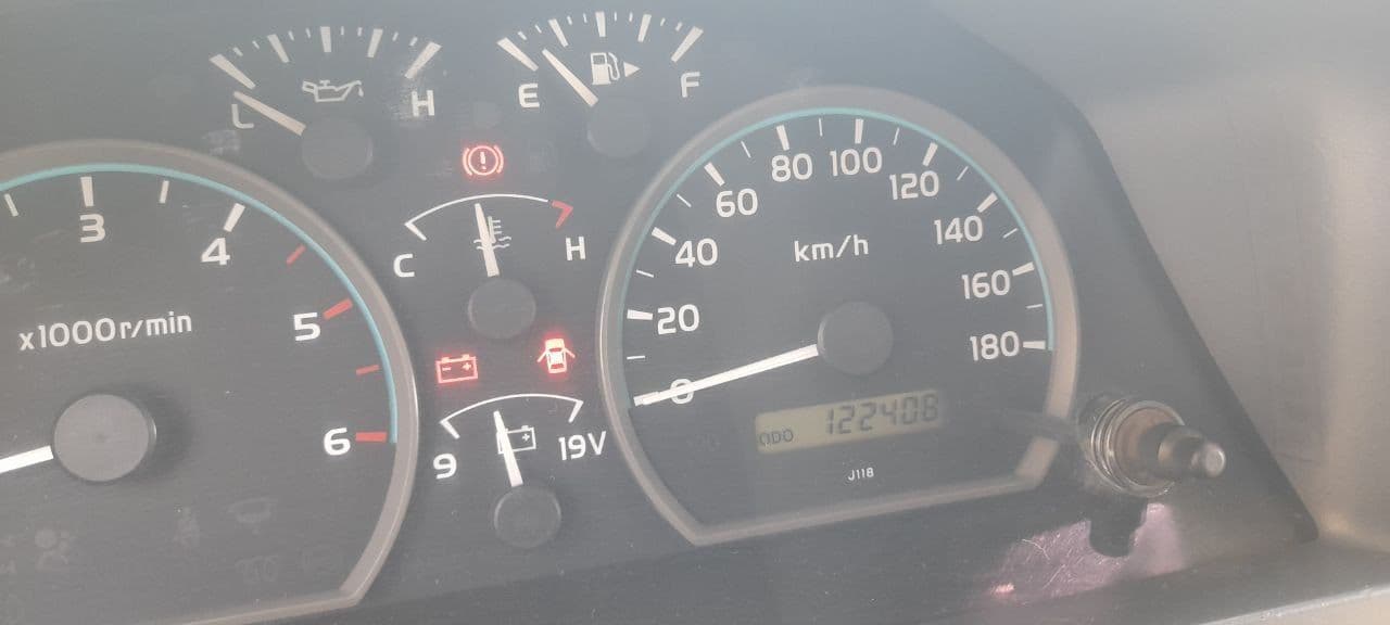 Toyota Landcruiser 2014, photo 3 of 6