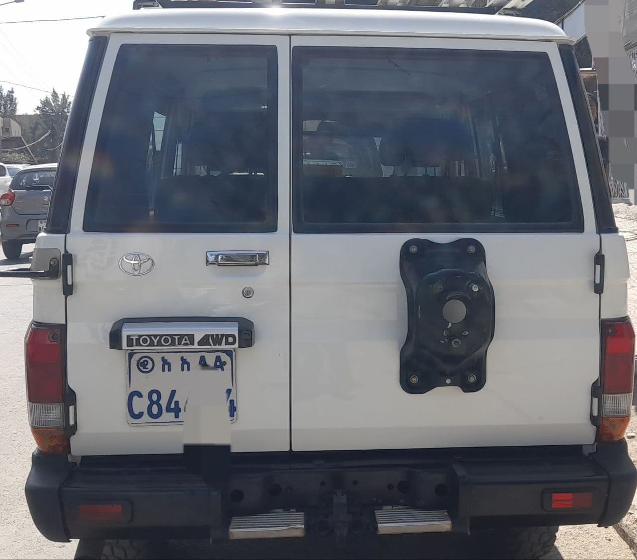 Toyota Landcruiser 2014, photo 6 of 6