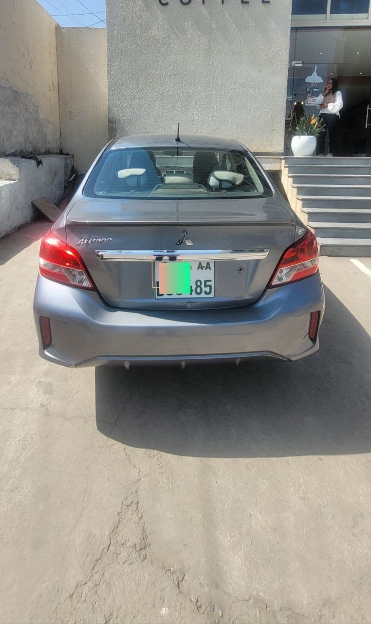 Mitsubishi Attrage ETB 3,000,000 , photo 3 of 5