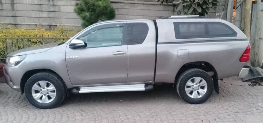 Toyota Revo,2018,excellent condition!!, photo 1 of 5