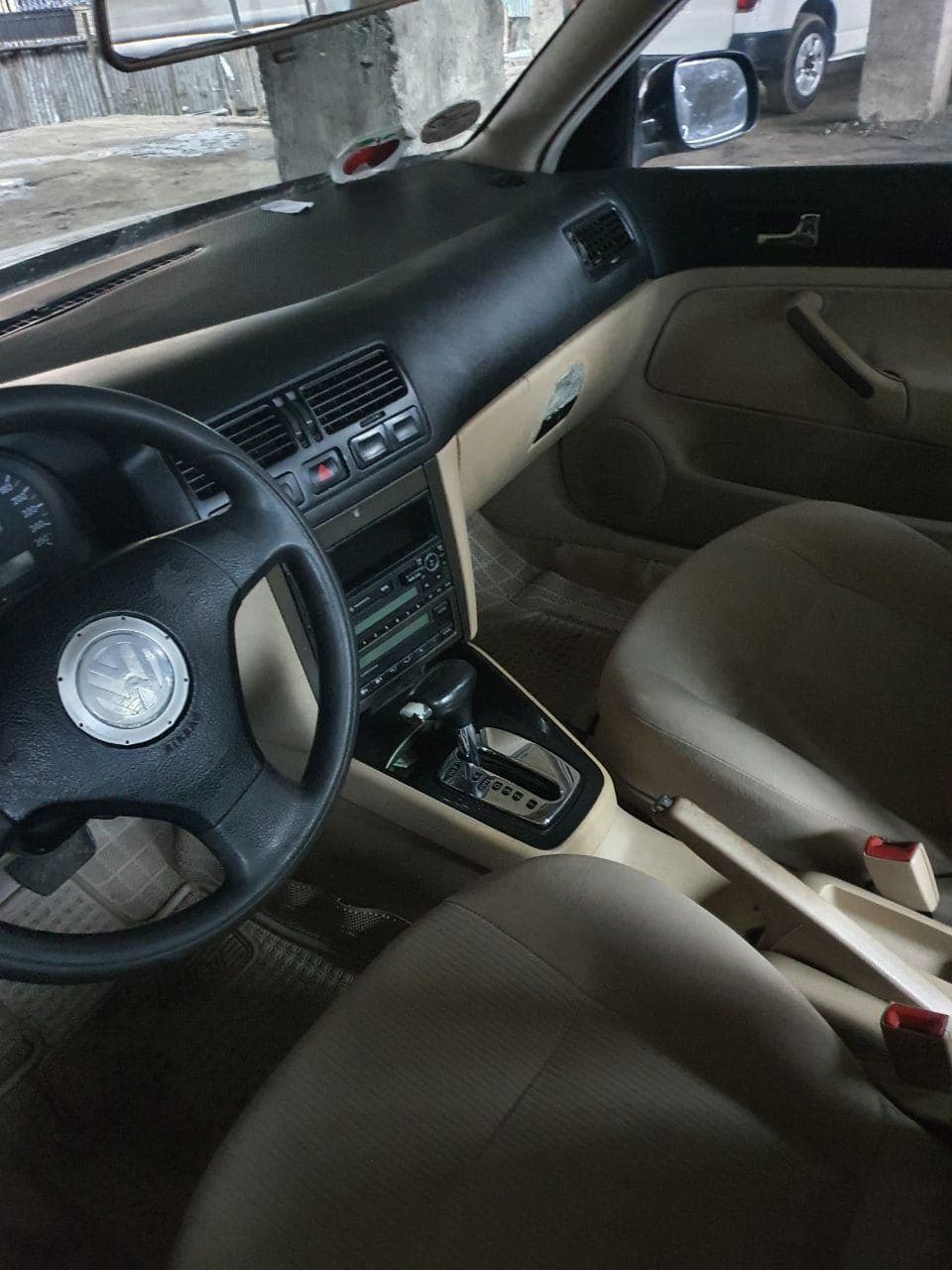 Automatic Volkswagen Bora,2005,excellent condition!!, photo 4 of 4