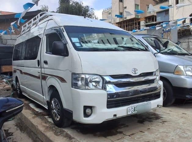 Toyota High Roof,2012,excellent condition!!, photo 1 of 6