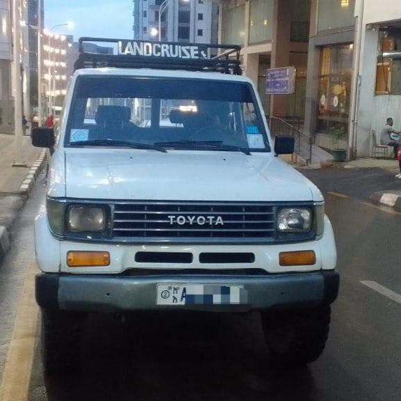 Toyota mark 2, 3L engine,7 seat,excellent condition!!, photo 3 of 5