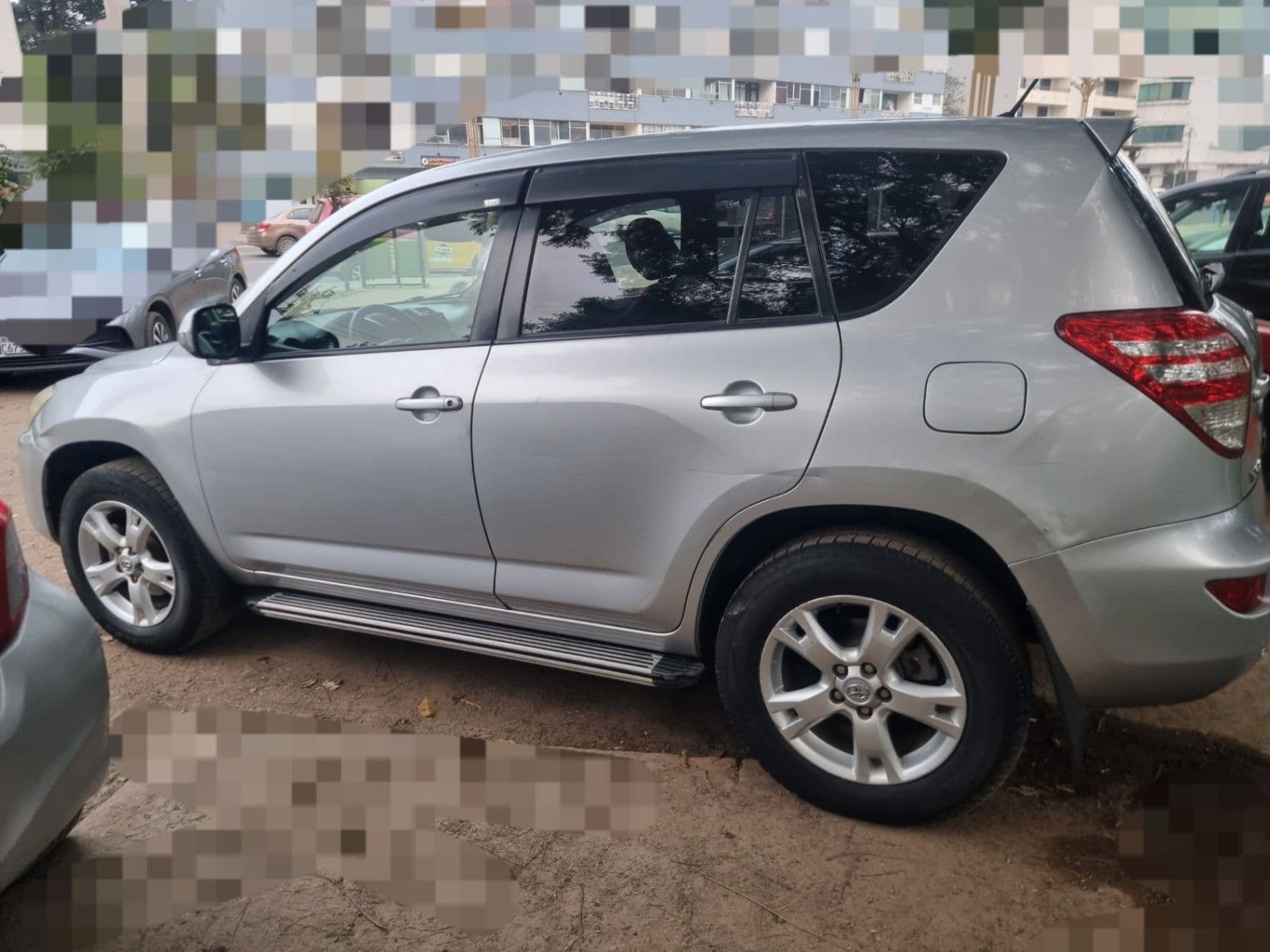 2010 Automatic Rav4,Europe,2.0cc,excellent condition!!, photo 4 of 5