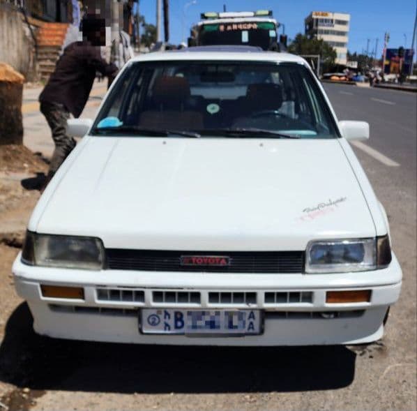 Automatic DX Compact, 1987, photo 2 of 6