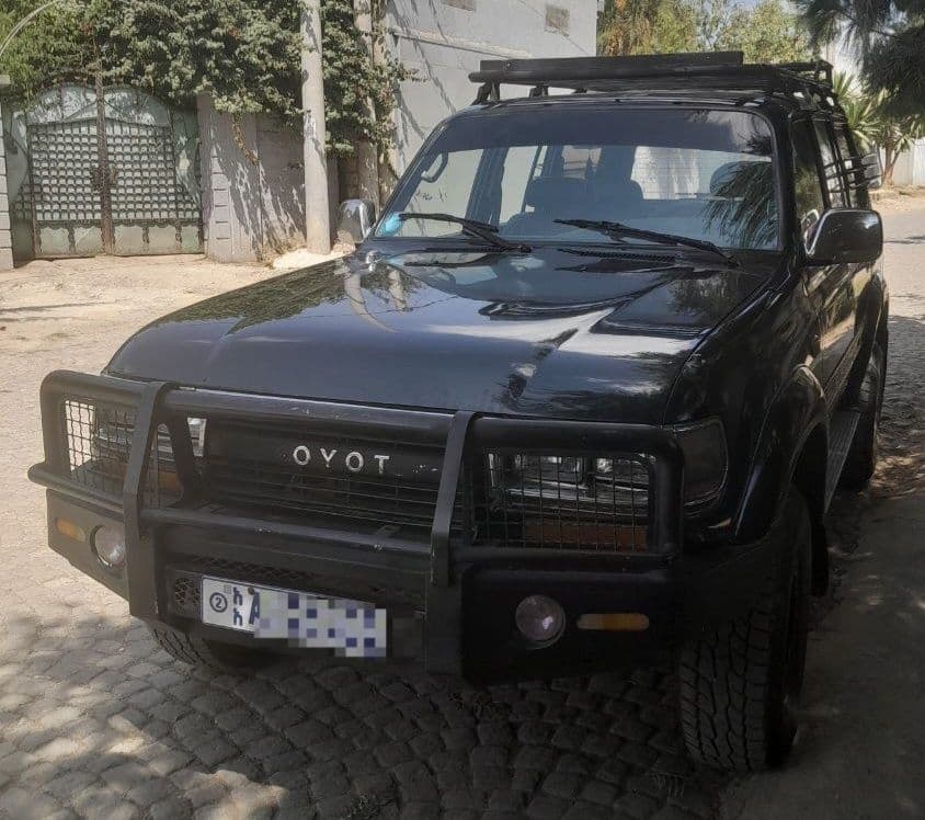 Toyota Land Cruiser,1997, 1HZ engine,7 Seater., photo 3 of 4
