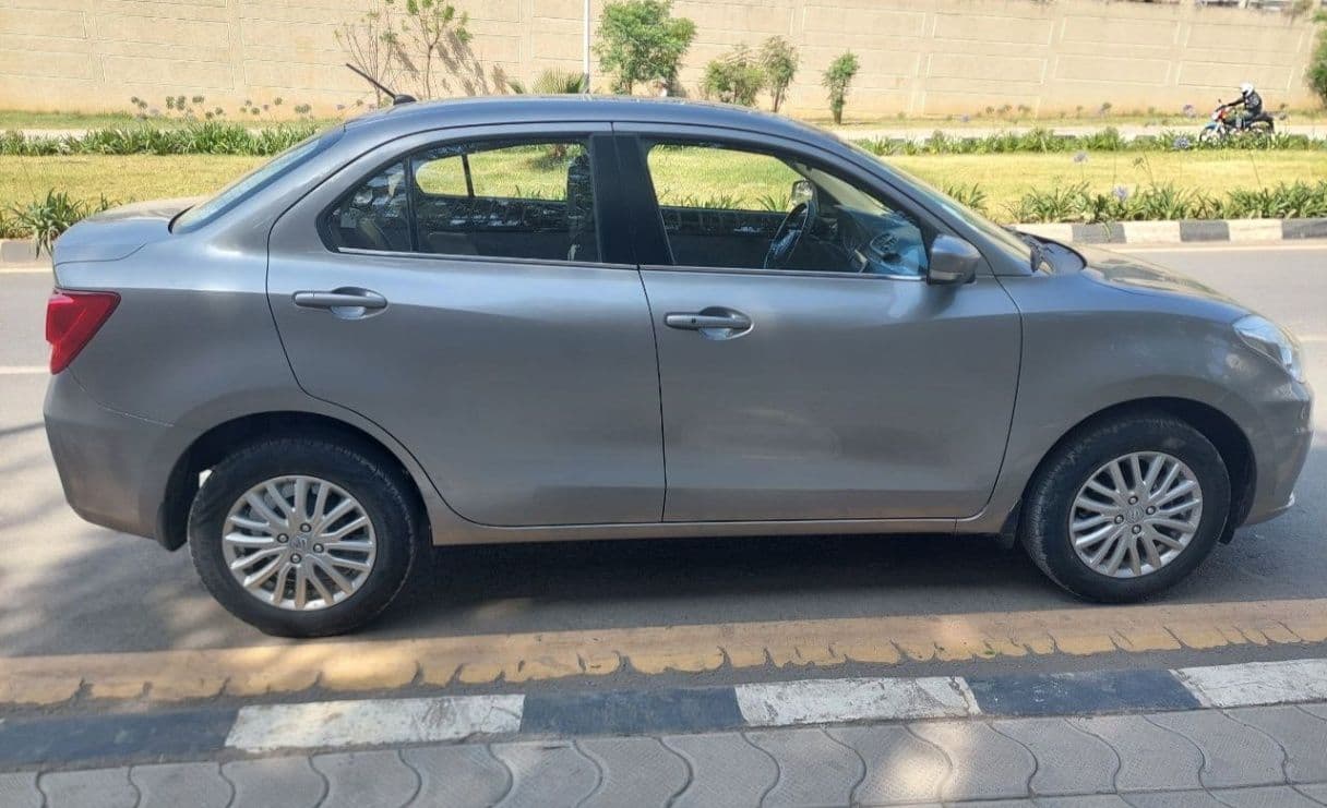 Suzuki Dzire 2022/12/##, photo 2 of 5