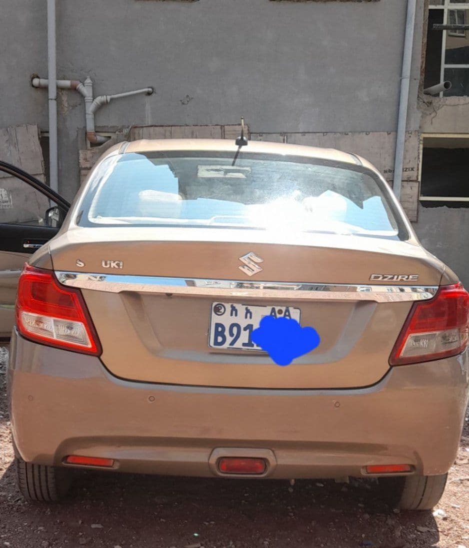 Suzuki Dzire 2021 Golden Color, photo 5 of 6