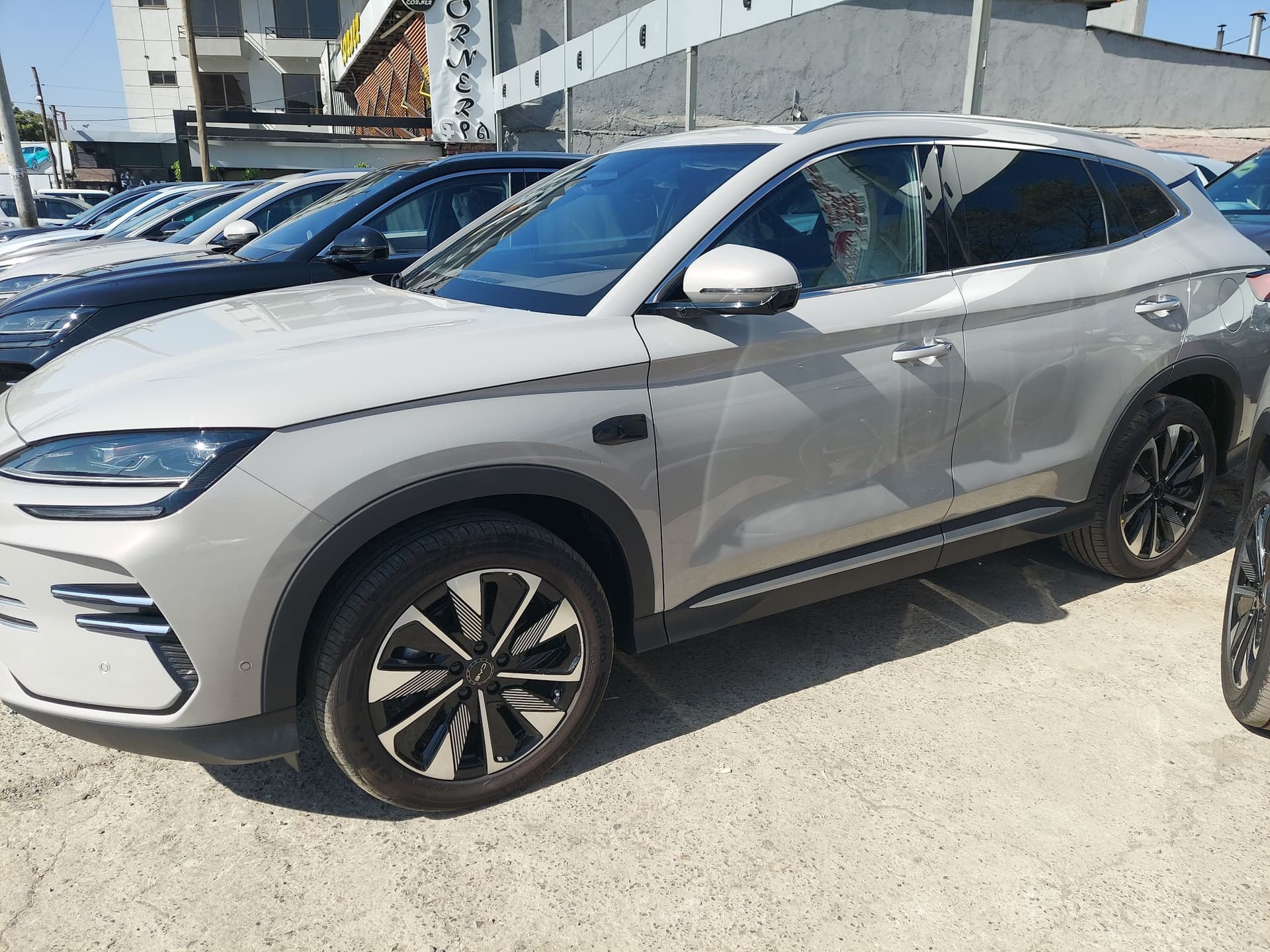 Song Plus Hybrid Plug In 2025 smart drive ባንክ ይመቻቻል , photo 2 of 3