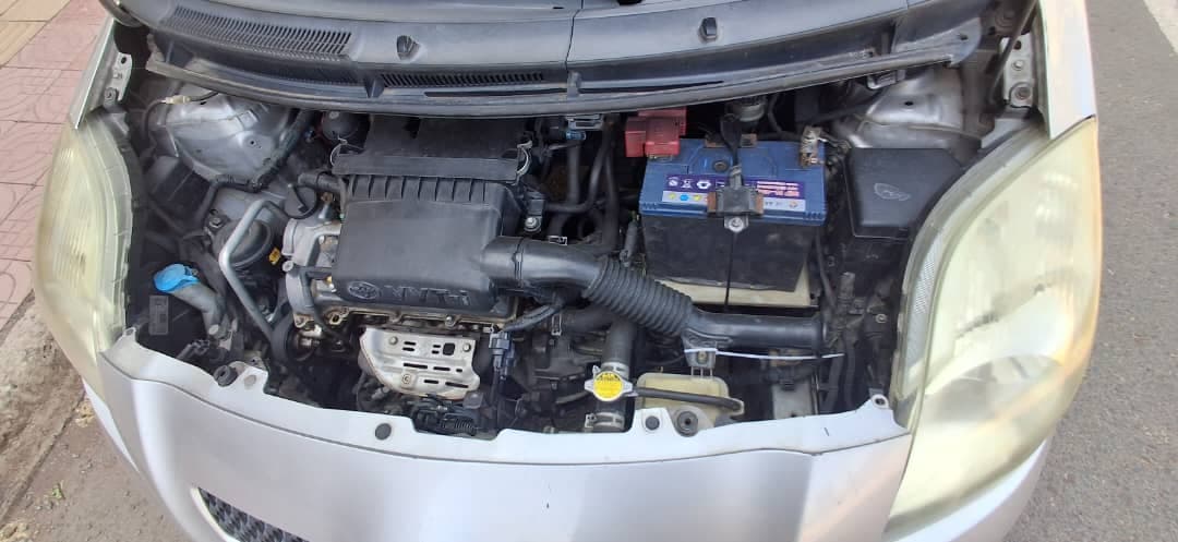 Toyota Yaris 2007, photo 6 of 6