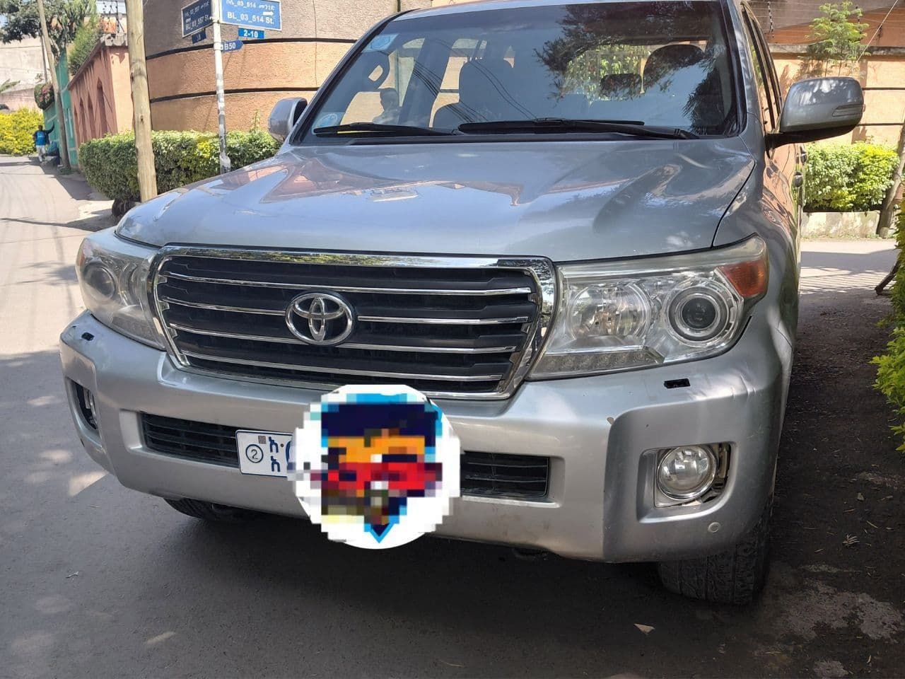 Toyota Land Cruiser V8,Automatic,2013,7 seater., photo 1 of 5