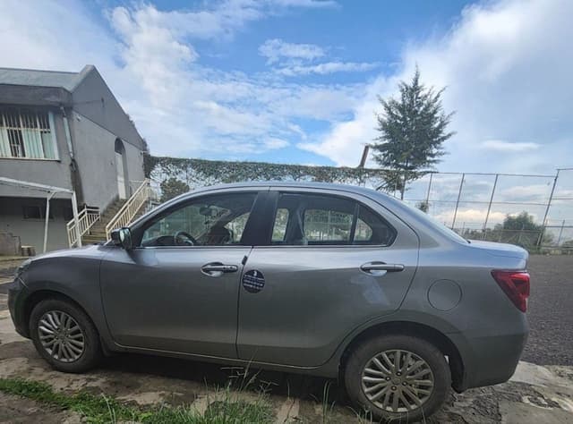Suzuki Dzire 2022 Sedan, photo 1 of 2