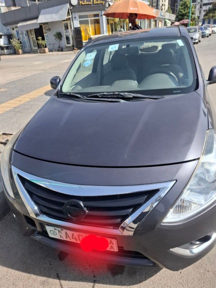 Nissan Almera 2016