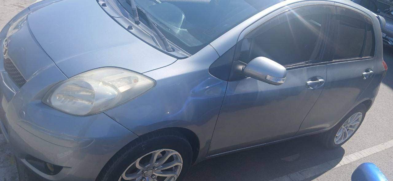 Toyota yaris compact 2008, photo 4 of 4