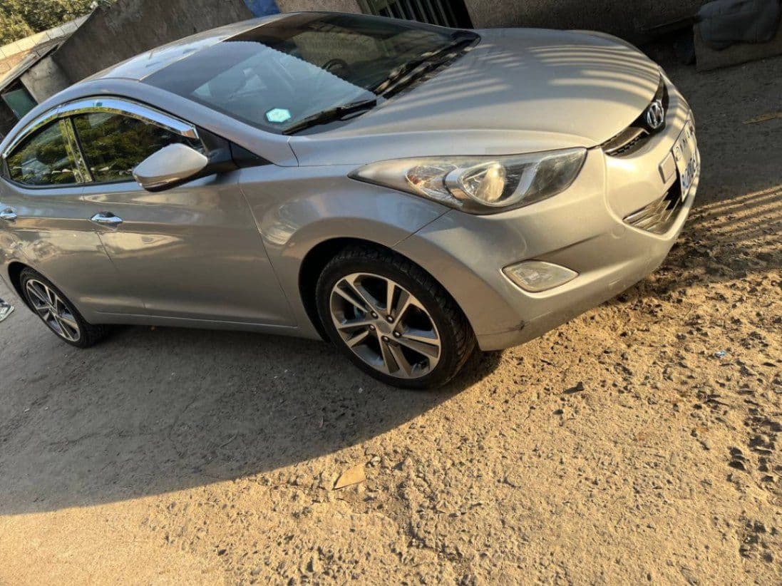 Hyundai avante 2012, photo 1 of 5