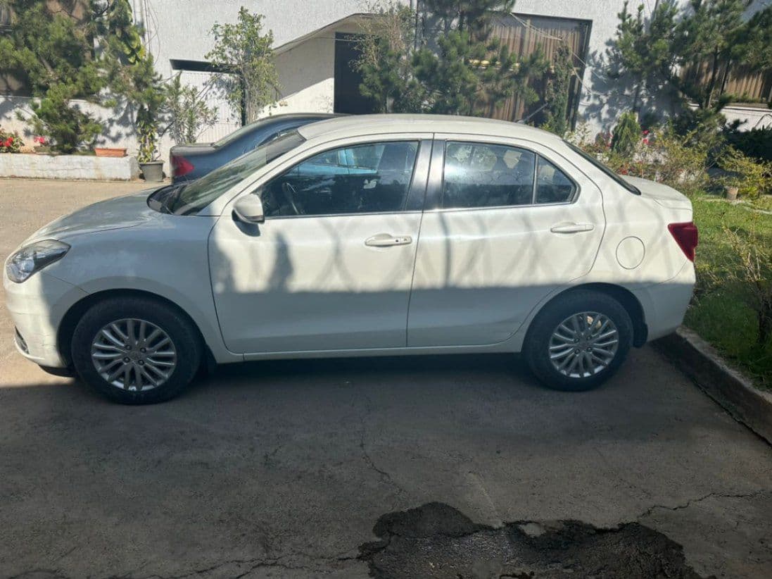 SUZUKI Dzire 2021, photo 4 of 5