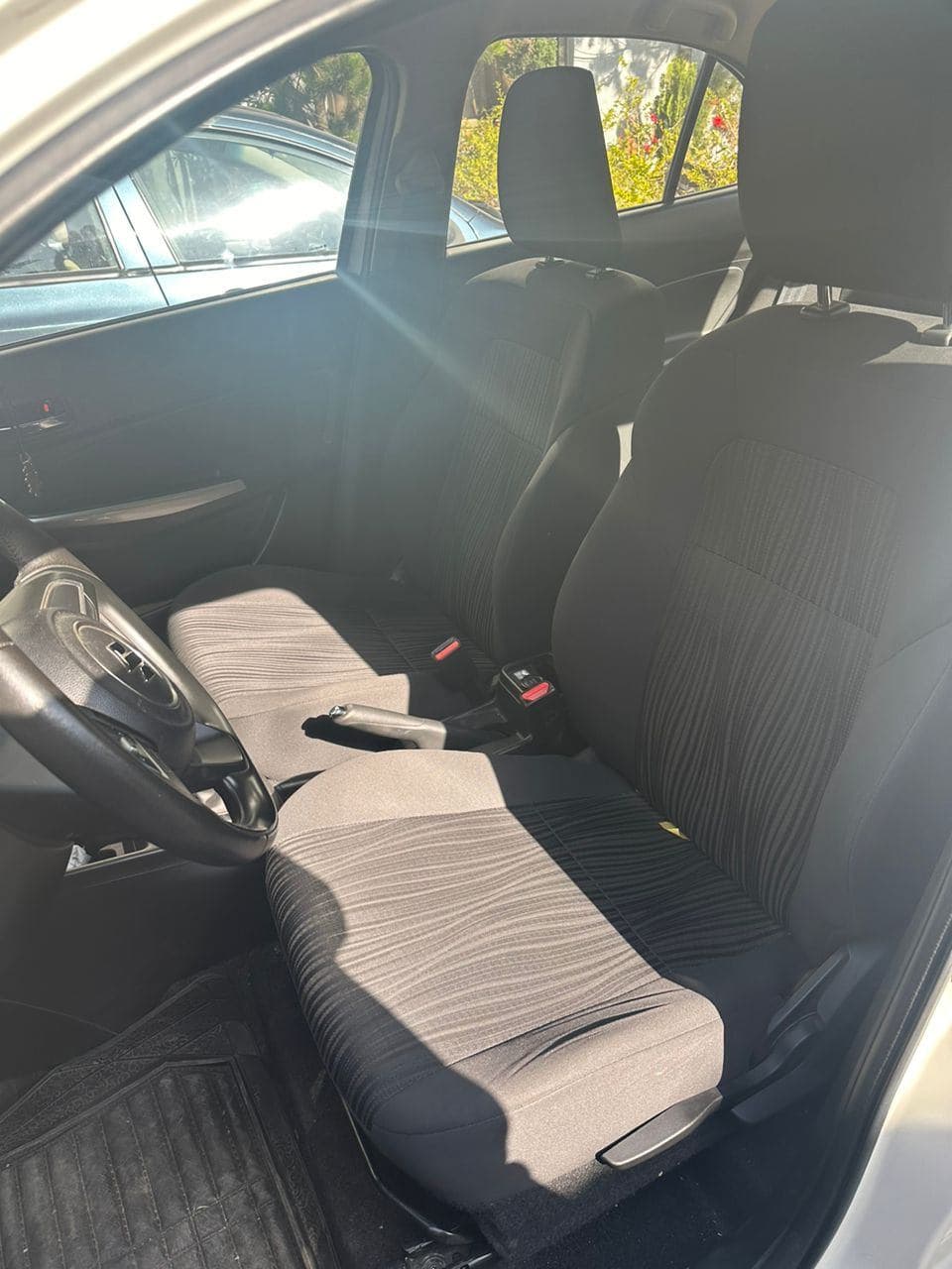 SUZUKI Dzire 2021, photo 3 of 5